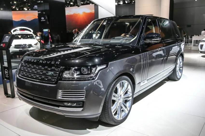 The Range Rover Sport SVR 